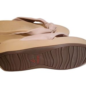 Vionic Shoes - Vionic rose pink platform knotted sandals new Vionic Shoes - Vionic rose pink platform knotted sandals new